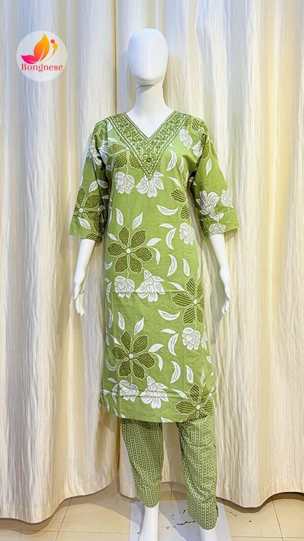 Green Color Flower Printed V-Neck Collar Two Piece Set