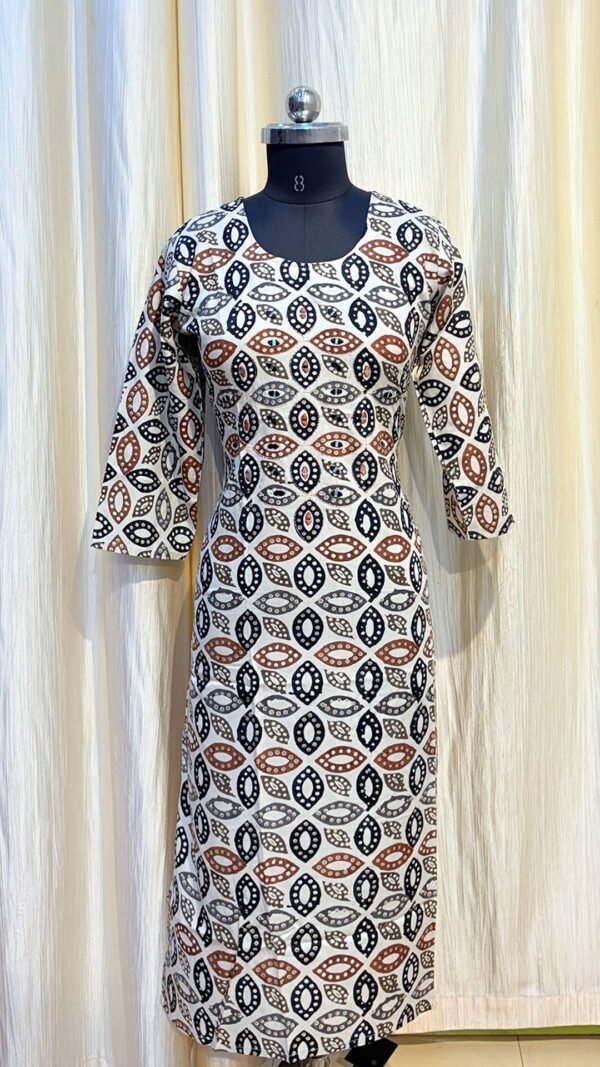 White Base Eye Pattern Round Neck Silk Kurti