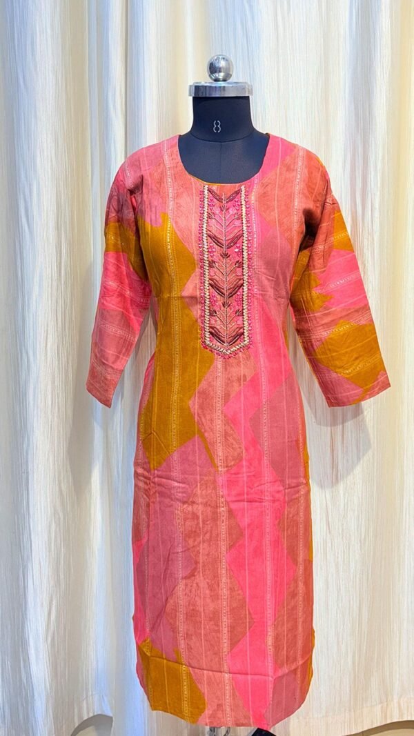 Peach Pink Leaf Pattern Round-Neck Silk Kurti