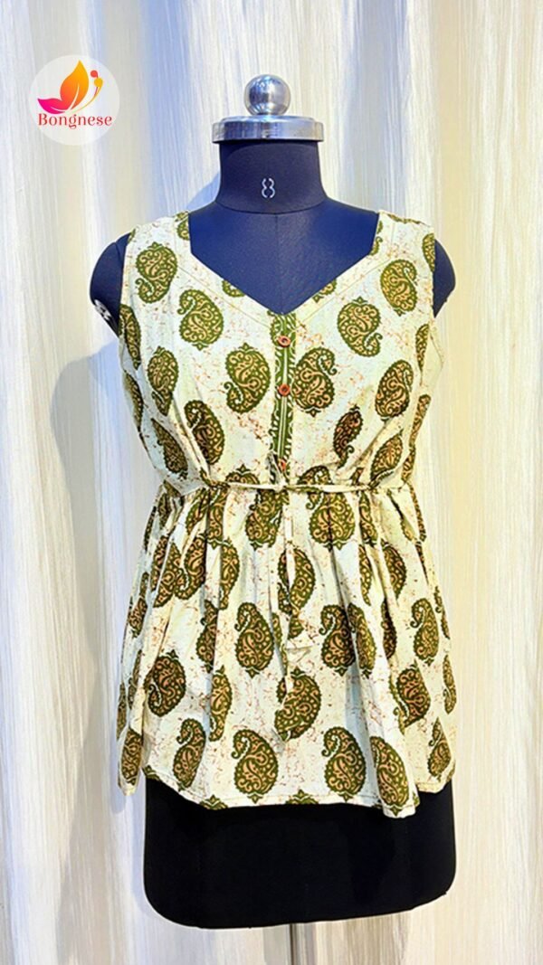 Green Ajrakh Printed Sleeveless Peplum-Style Short Kurti